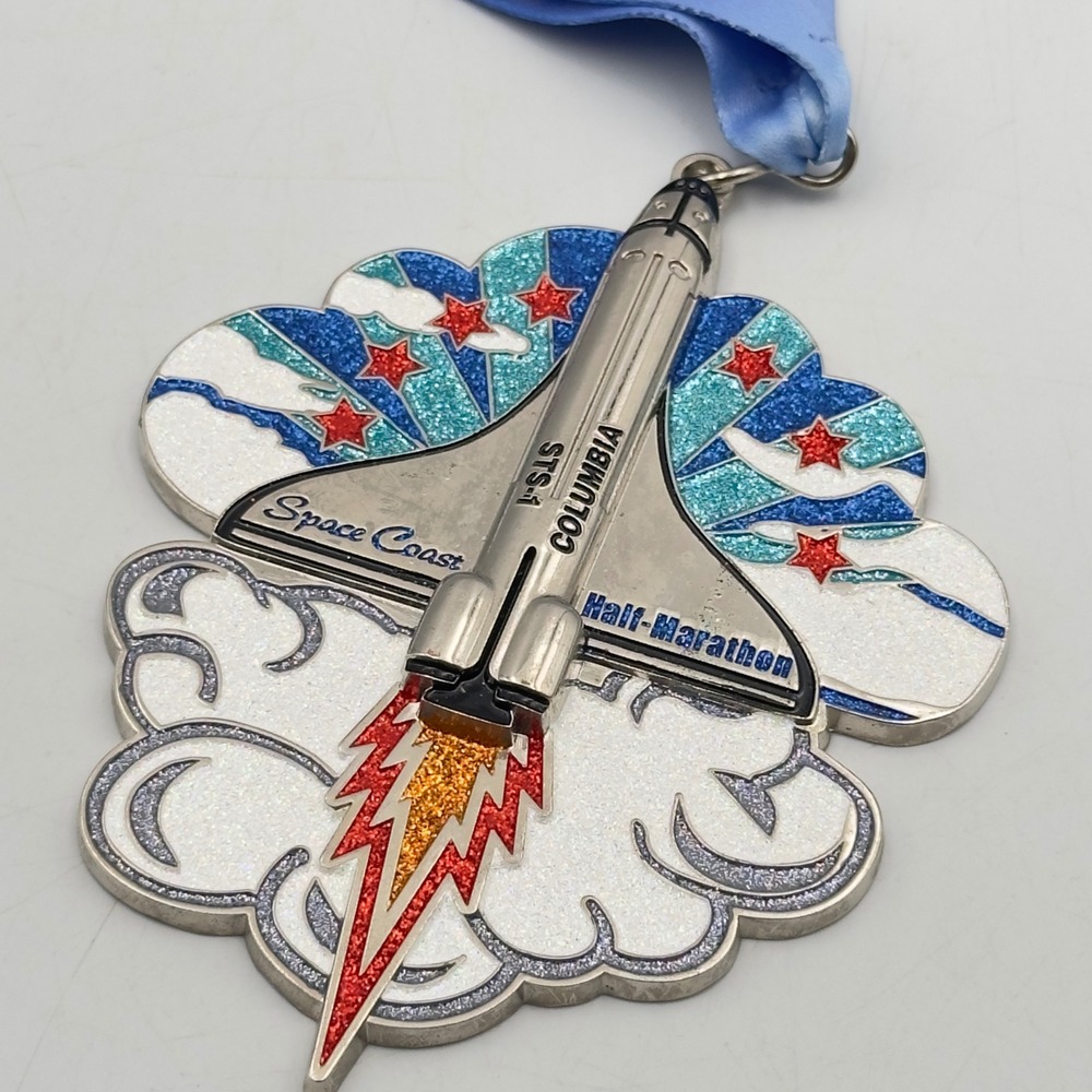 Space Coast Half Marathon Medal Columbia STS-1 Silver Blue 2013 OS Runner NASA - Picture 2 of 8